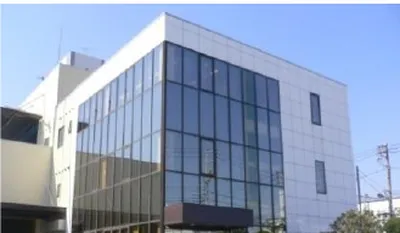 オフィスビルの外観