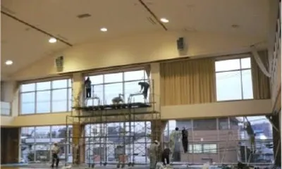 官公庁・学校等・商業施設等の施工実績 13