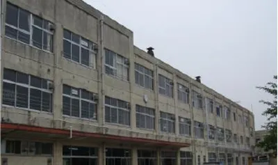 官公庁・学校等・商業施設等の施工実績 23